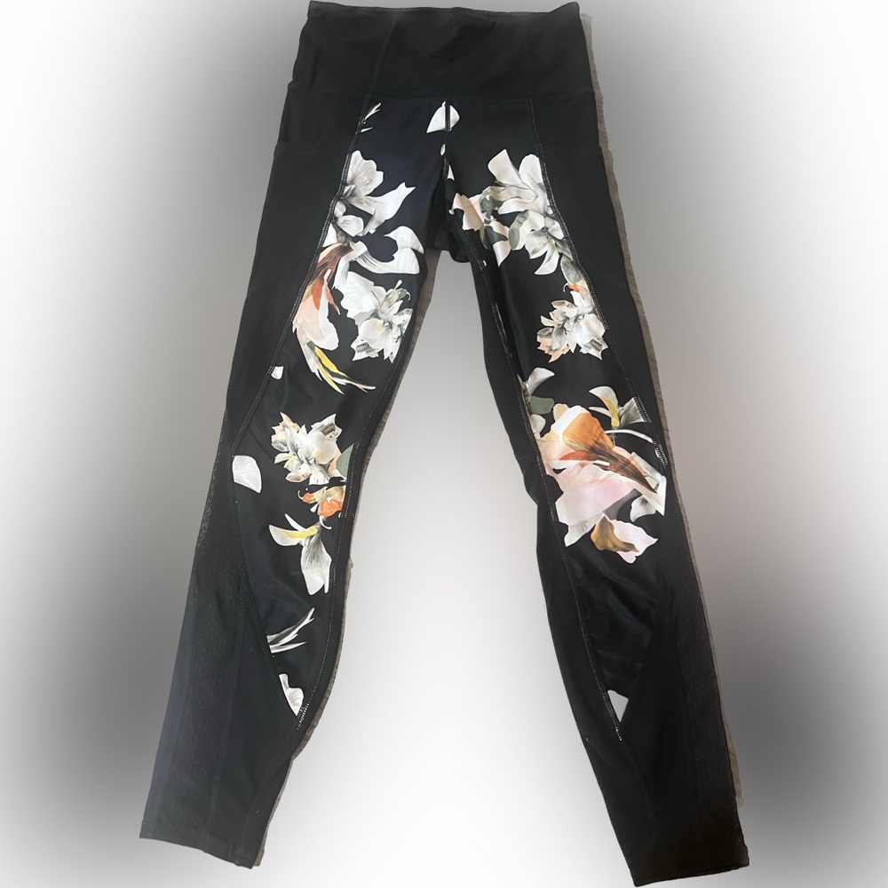 Athleta Black Floral Blossom Leggings